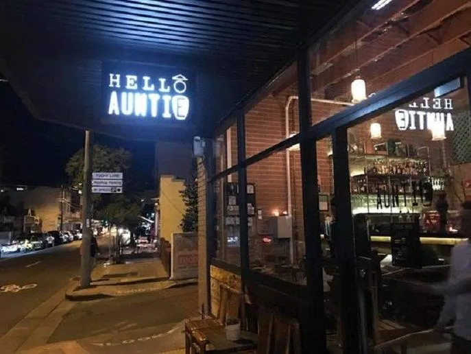 Mặt tiền của nhà hàng Hello Auntie (Ảnh: Internet).