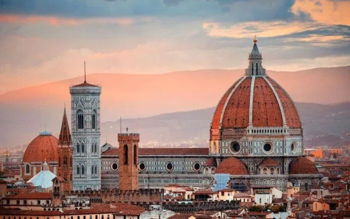Nhà thờ Santa Maria del Fiore (Ảnh: Internet). Nhà thờ Santa Maria del Fiore (Ảnh: Internet).