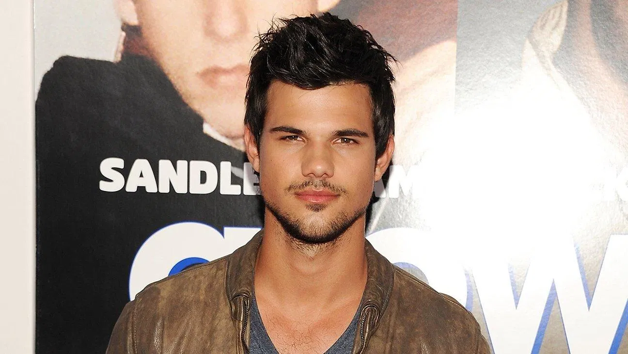 Taylor Lautner sở hữu 12 mối tình ở tuổi 29. (Nguồn: Internet) Taylor Lautner sở hữu 12 mối tình ở tuổi 29. (Nguồn: Internet)