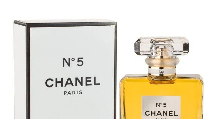 Nước hoa Chanel No.5 Eau de Parfum (Nguồn: Internet) Nước hoa Chanel No.5 Eau de Parfum (Nguồn: Internet)