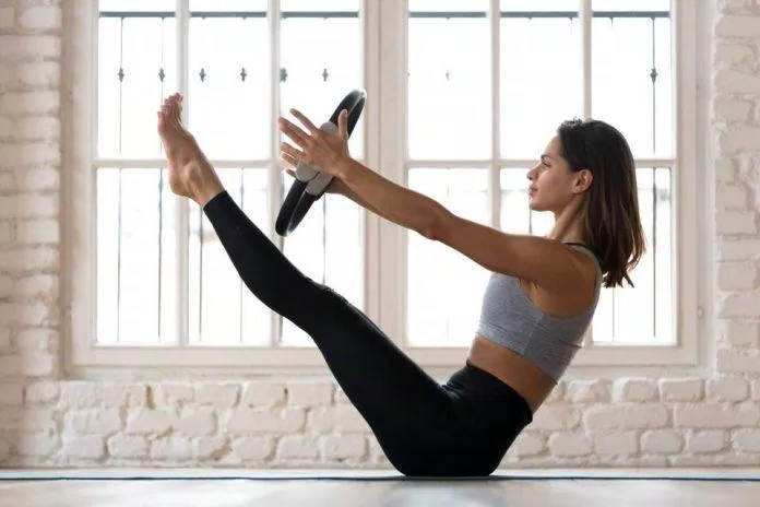 Trang phục để tập pilates không cần cầu kỳ (Ảnh: Internet). Trang phục để tập pilates không cần cầu kỳ (Ảnh: Internet).