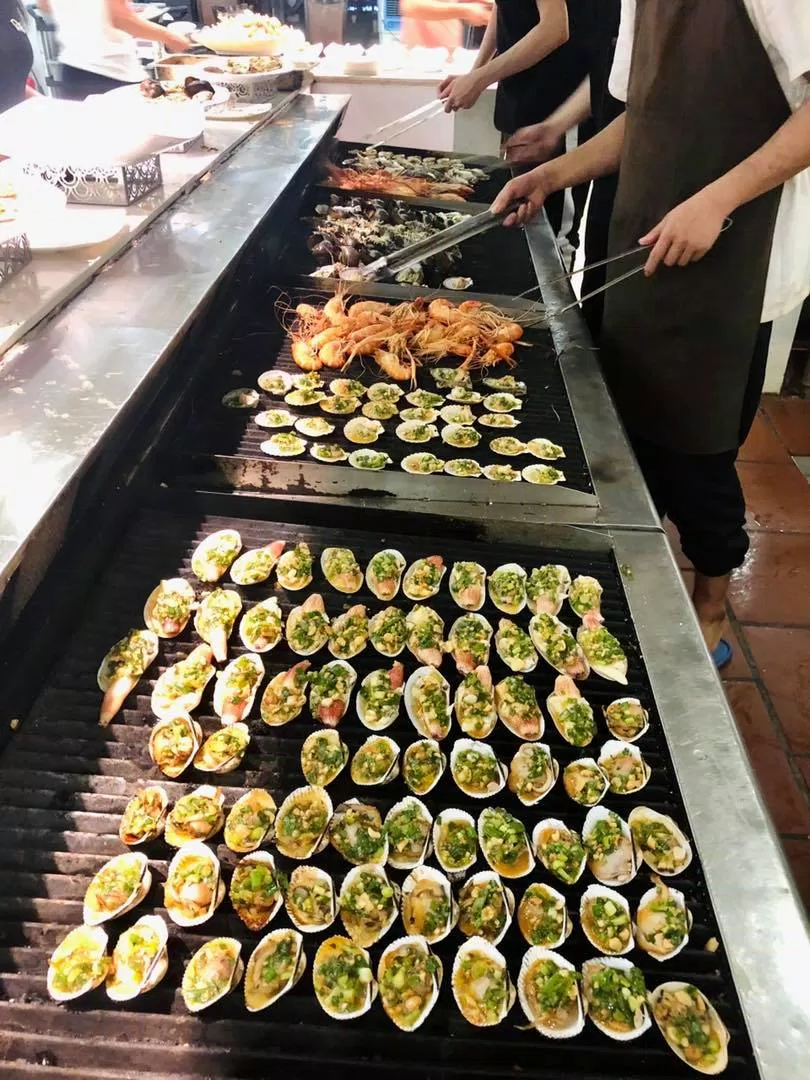 Món ăn tại Poseidon Buffet (Nguồn: Internet) Món ăn tại Poseidon Buffet (Nguồn: Internet)