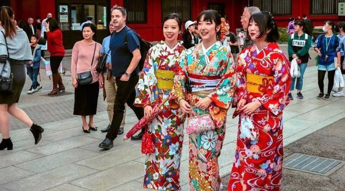 Kimono có ý nghĩa rất quan trọng đối với người nhật (ảnh: internet).
