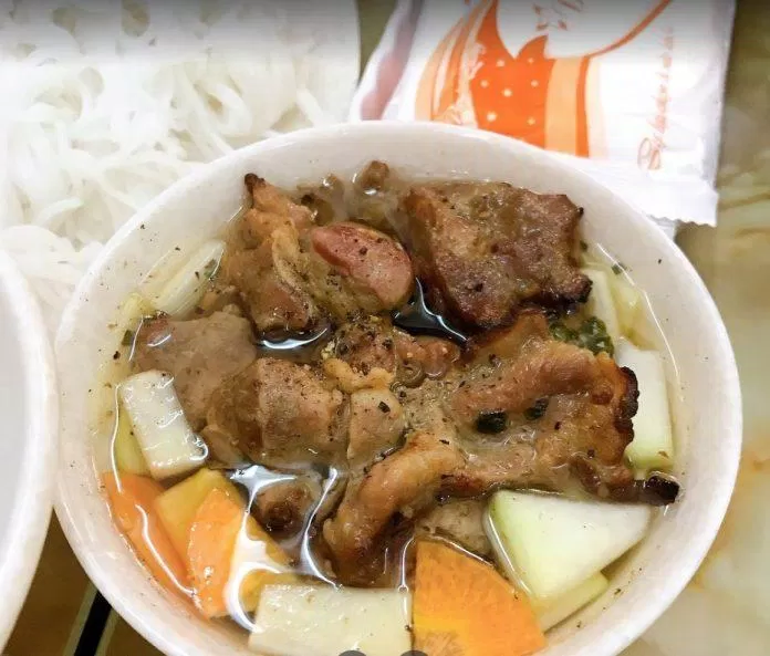Đồ ăn tại Bún Chả Hà Nội 26 (Nguồn: Internet) Đồ ăn tại Bún Chả Hà Nội 26 (Nguồn: Internet)