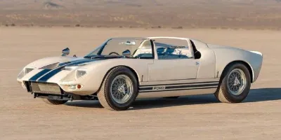 Mẫu xe Ford GT40 Roadster 1965 (Ảnh: Internet). Mẫu xe Ford GT40 Roadster 1965 (Ảnh: Internet).
