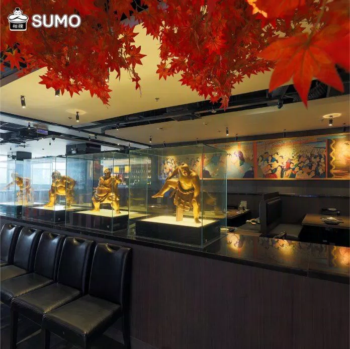 Những bức tượng sumo tại Sumo Yakiniku (Nguồn: Internet)