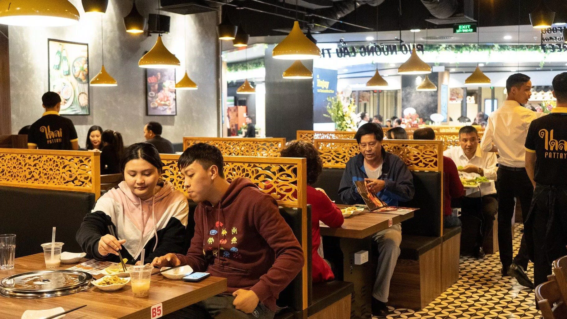 Không gian quán Thai Pattaya Buffet (Nguồn: Internet) Không gian quán Thai Pattaya Buffet (Nguồn: Internet)