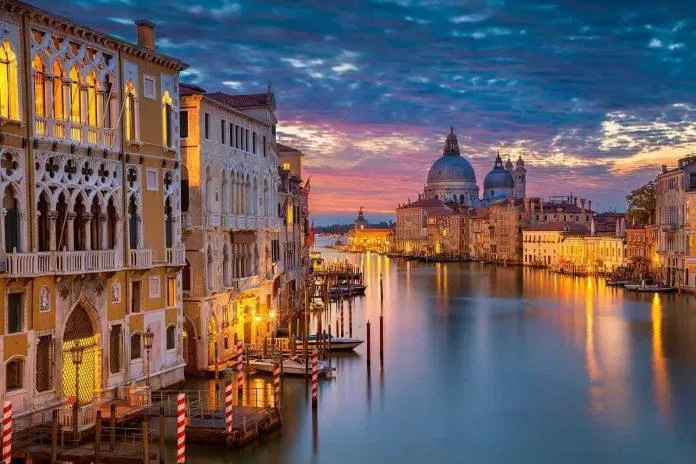 Thành phố tình yêu Venice (Ảnh: Internet).