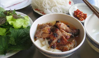 Một suất ăn tại Bún chả Thu Hà (Nguồn: Internet) Một suất ăn tại Bún chả Thu Hà (Nguồn: Internet)