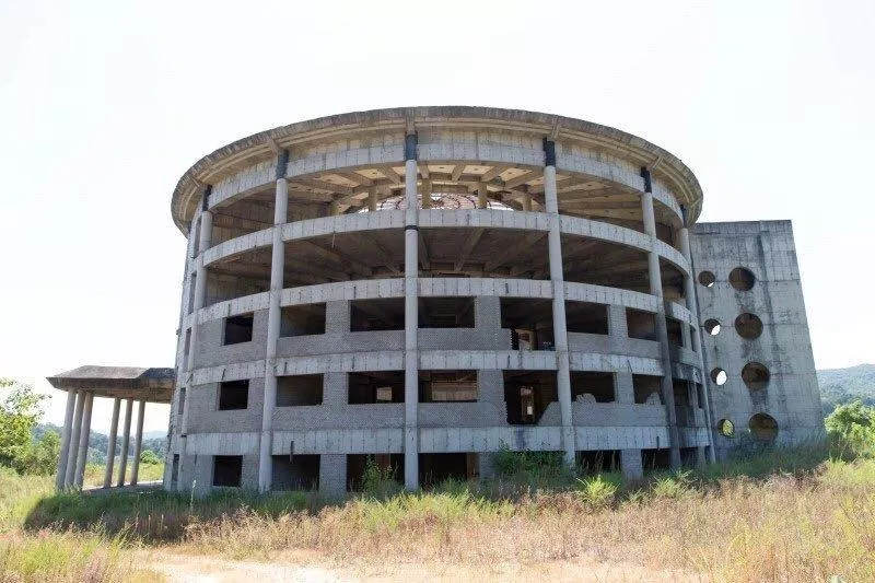Tòa nhà bỏ hoang mang tính biểu tượng của các MV KPOP (ảnh: internet)