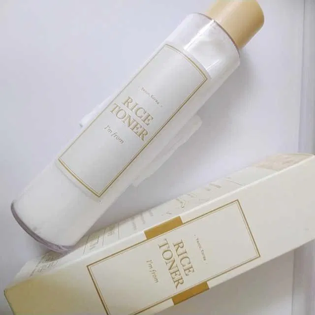 I’m From Rice Toner thiết kế đơn giản, sang trọng với tông màu be sữa chủ đạo (Nguồn: Internet)