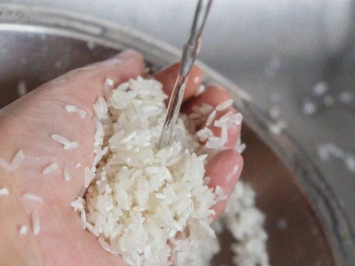 Làm kem chống nắng đơn giản tại nhà với bột gạo (Nguồn: Internet).