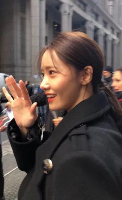 Yoona là “Nữ hoàng thảm đỏ”, “Nữ thần không góc chết” (Nguồn ảnh: Internet). Yoona là “Nữ hoàng thảm đỏ”, “Nữ thần không góc chết” (Nguồn ảnh: Internet).