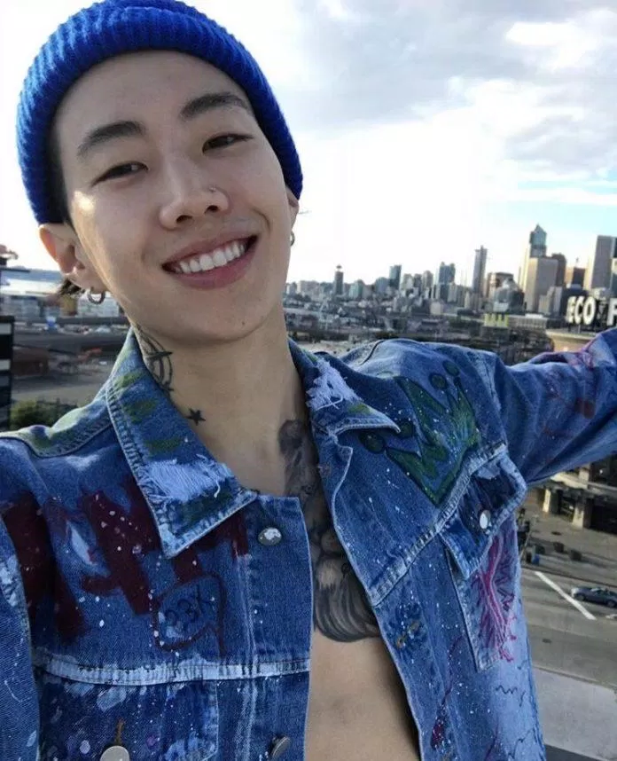 Jay Park được khen trẻ trung như sinh viên năm Nhất ở trường Đại học dù thực tế đã 34 tuổi. (Nguồn: Internet)