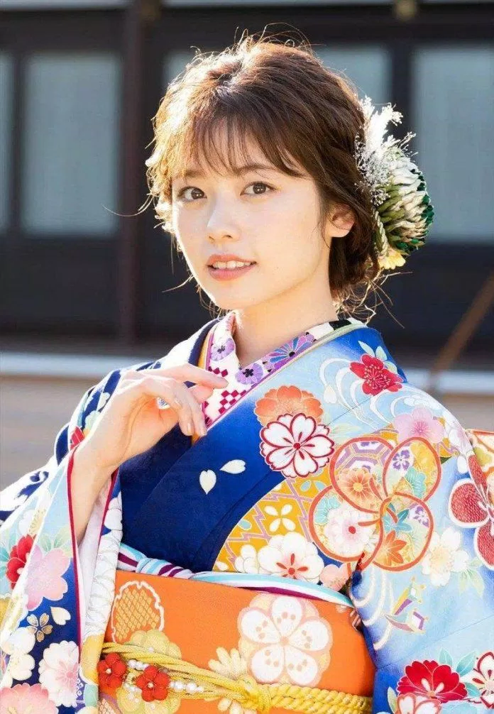 Nữ vận động viên trượt băng nghệ thuật kiêm diễn viên Koshiba Fuka đứng hạng 8 với 206 lượt bình chọn từ người hâm mộ. Cô nàng sinh năm 1997 giắt túi tới 3 vai chính trong 3 bộ phim cực ăn khách nửa đầu năm 2021. (Nguồn: Internet)