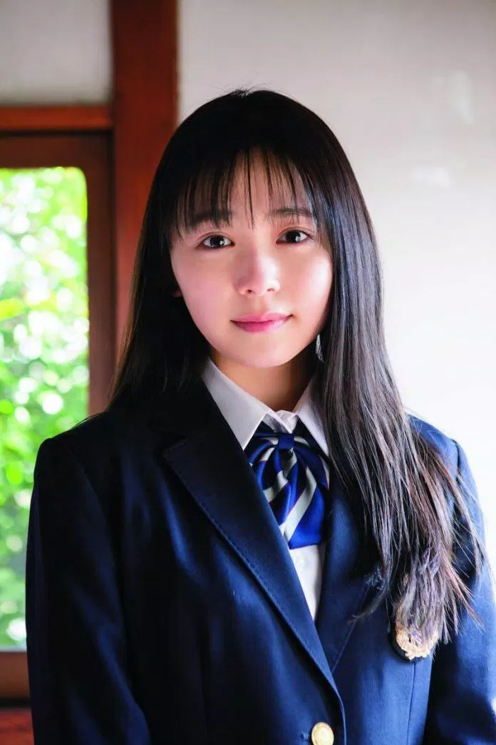 Kumada Rinka đứng hạng 13 với 140 lượt bình chọn từ người hâm mộ. Chỉ mới rẽ hướng sang mảng phim truyền hình sau 3 năm chinh chiến ở mảng điện ảnh, nữ diễn viên sinh năm 2001 vẫn thành công vang dội. (Nguồn: Internet)