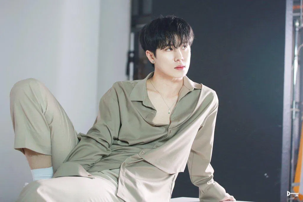 Donghan sinh ngày 3/7/1998 và sắp tới sẽ tròn 23 tuổi. (Nguồn: Internet)