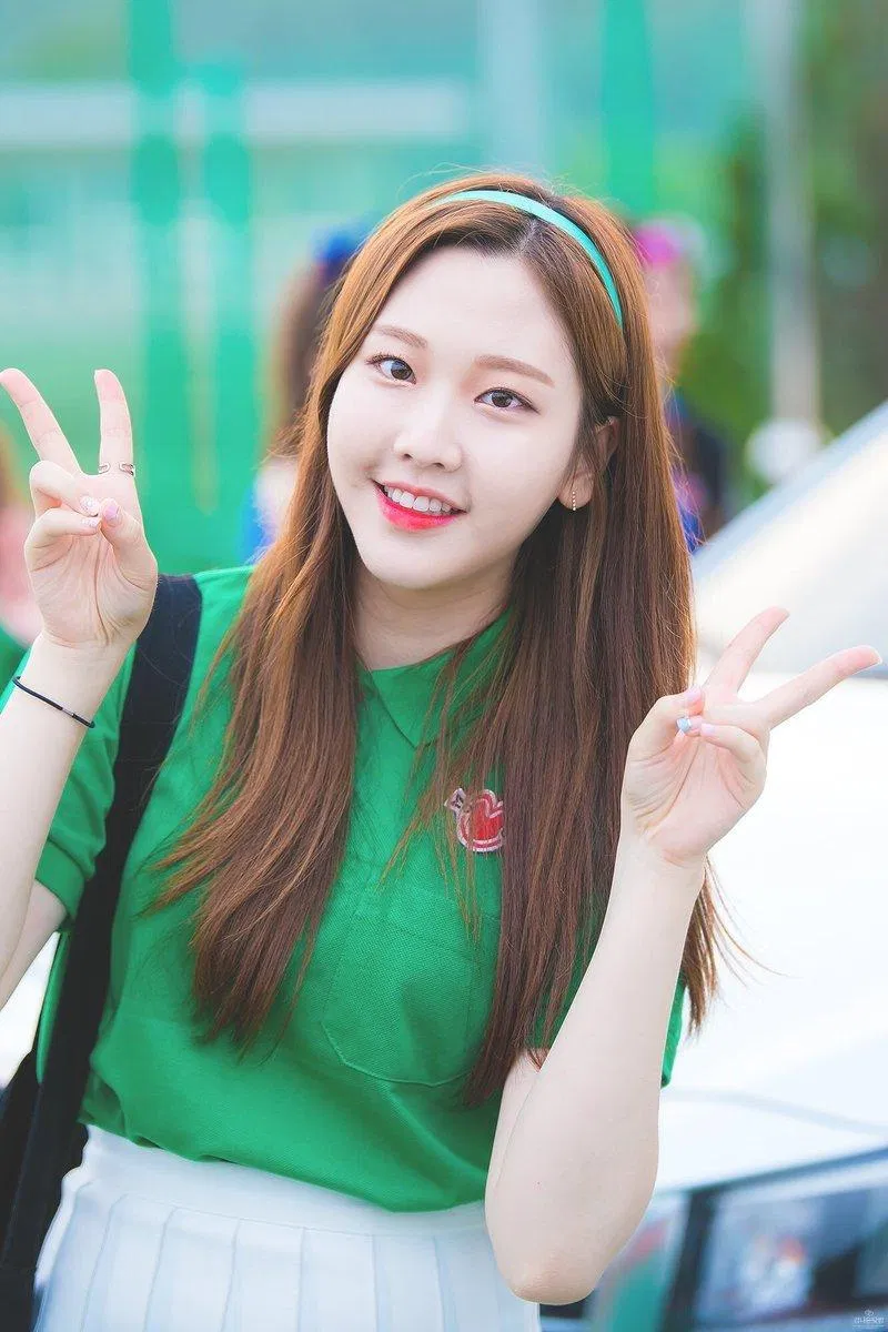 Nayun (MOMOLAND) sinh ngày 31 tháng 7 năm 1998 và sẽ bước sang tuổi 23 vào năm nay. (Nguồn: Internet)