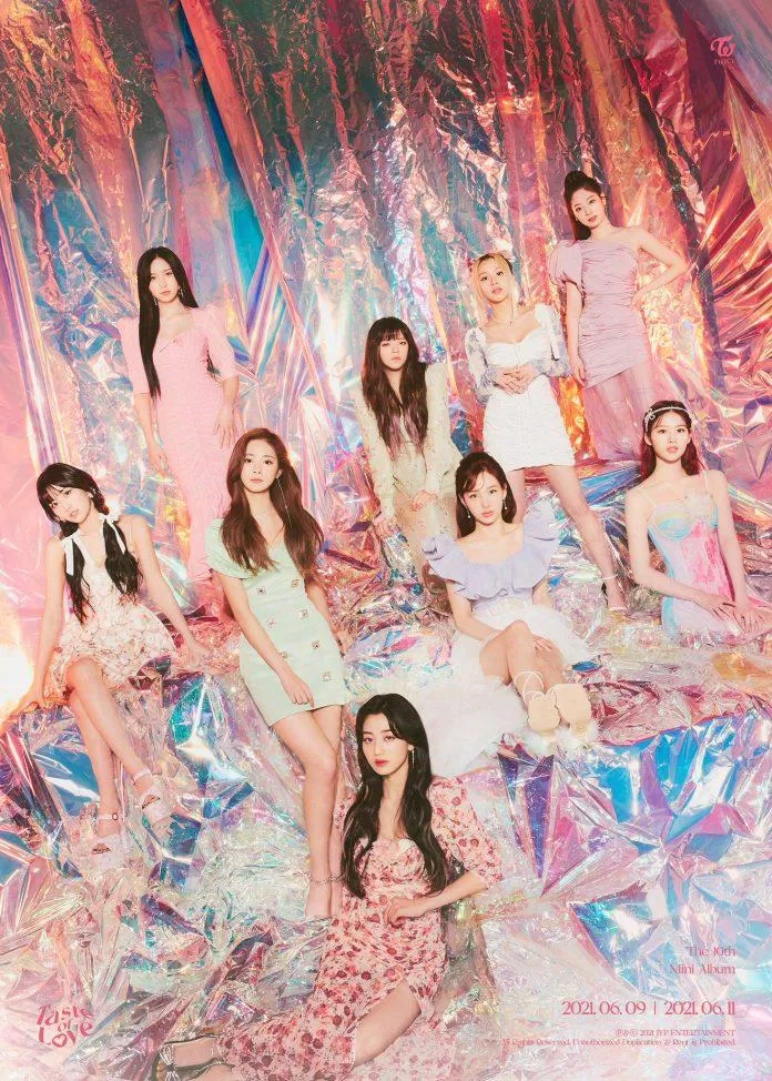 TWICE (Ảnh: Internet)