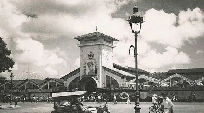 Chợ Bến Thành năm 1966. (Ảnh: Internet). Chợ Bến Thành năm 1966. (Ảnh: Internet).