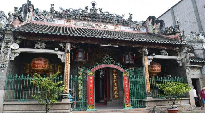 Cho đến bây giờ vẫn còn giữ được phong cách của chùa Hoa. (Ảnh: Internet) Cho đến bây giờ vẫn còn giữ được phong cách của chùa Hoa. (Ảnh: Internet)