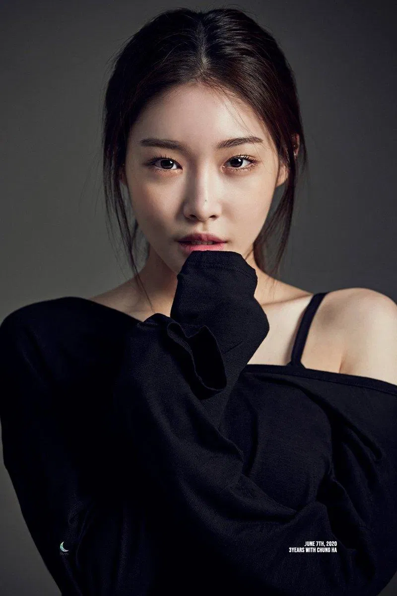 Chungha lọt top 25 dancer nữ xuất sắc nhất KPOP do fans bình chọn. (Nguồn: Internet)