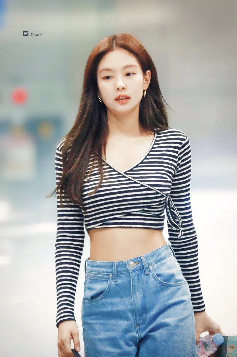 Jennie (BLACKPINK) lọt top 25 dancer nữ xuất sắc nhất KPOP do fans bình chọn. (Nguồn: Internet)