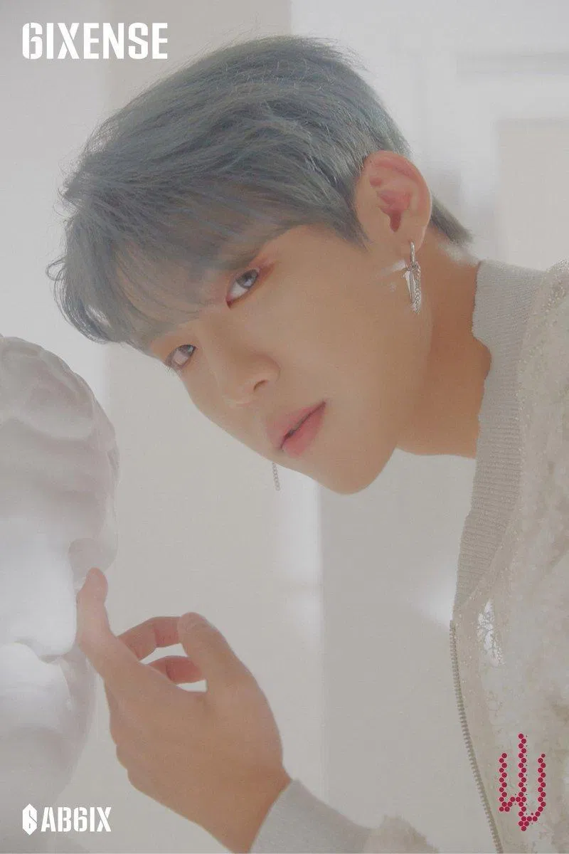 Woojin (AB6IX) lọt top 25 dancer nam xuất sắc nhất KPOP do fans bình chọn. (Nguồn: Internet)