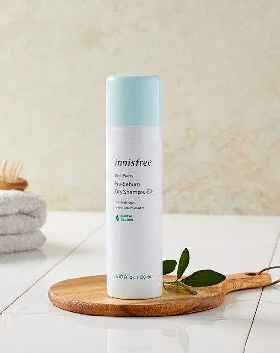 Innisfree No Sebum Dry Shampoo dầu gội chiết xuất thiên nhiên