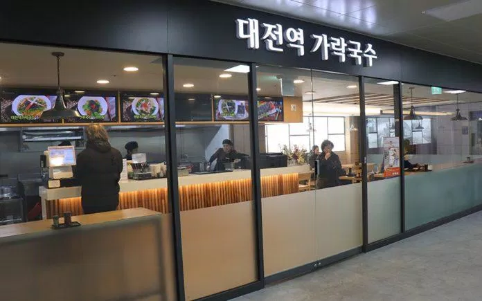 Quán mì Garak-Guksu ở ga Daejeon (Ảnh: Internet).