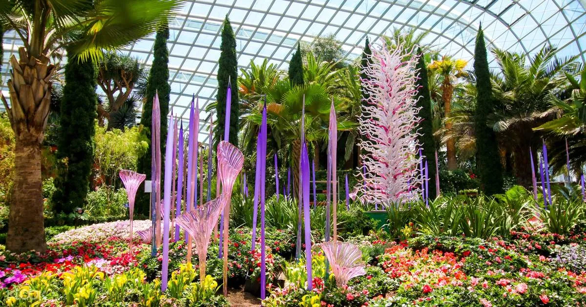 Vô số loài cỏ cây hoa lá đua nhau khoe sắc (Ảnh: Internet). Vô số loài cỏ cây hoa lá đua nhau khoe sắc (Ảnh: Internet).