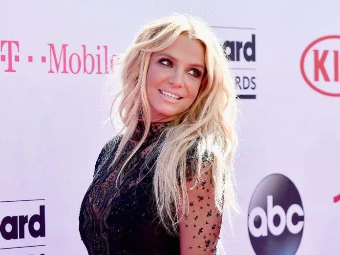 Britney Spears đã nhiều lần yêu cầu tòa án thu hồi quyền giám hộ của cha cô và trả tự do cho cô.  (Ảnh: Internet)