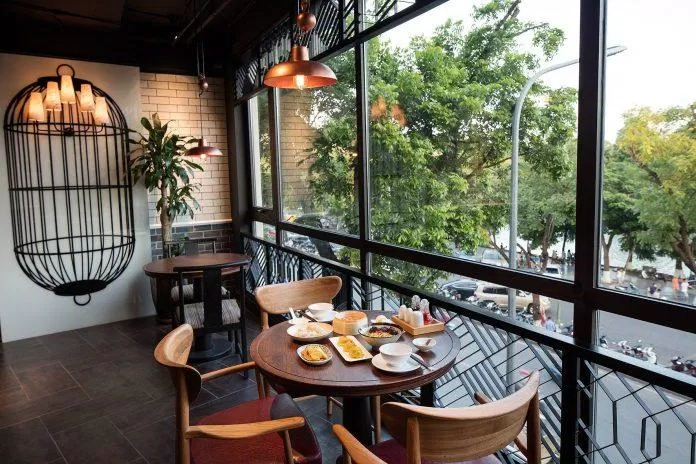 TOP 20 quán dimsum ngon quên lối về tại Hà Nội bạn không thể bỏ lỡ! Crystal Jade Restaurant Hanoi dimsum Dimsum Corner Fu Rong Hua Cantonese Restaurant Hà Nội Hẻm bia Lost in HongKong Kiều Hoa Quán Luk Chew Meiwei Minh Ký Dimsum Noodles nhà hàng nhà hàng Anh Béo nhà hàng Cửu Vân Long Nhà hàng Fenghuang Nhà hàng Wen Xing HongKong quán dimsum ngon nhất Hà Nội Sủi Cảo Đệ Nhất Đông Bắc The Pot thông tin Tiệm mỳ Phát Ký Tim Ho Wan Restaurant Trung Hoa đệ nhất sủi cảo Tunglok Heen Yu Tang Dining