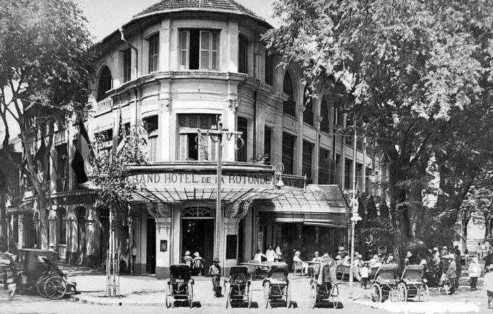 Grand-Hotel Saigon lừng lẫy thời Pháp thuộc. (Ảnh: Internet) Grand-Hotel Saigon lừng lẫy thời Pháp thuộc. (Ảnh: Internet)