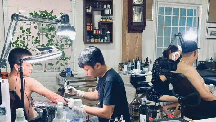Phòng xăm của BOB TATTOO (ảnh: internet) Phòng xăm của BOB TATTOO (ảnh: internet)