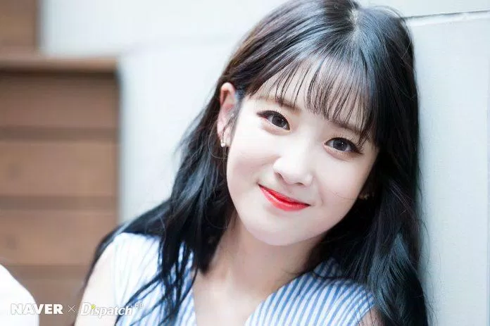 Jiae (Lovelyz) có sinh nhật vào 21/5/1993 và sẽ chính thức bước sang tuổi 30 theo cách tính tuổi của người Hàn Quốc vào năm 2022. Nữ idol được Knet khen ngợi là trẻ như học sinh trung học. (Nguồn: Internet)