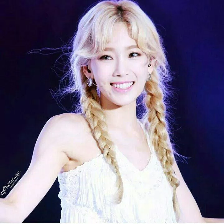 Taeyeon nhóm SNSD cũng sở hữu một cái má lúm đồng tiền độc đáo nằm ở phía dưới khóe môi của nữ idol. (Nguồn: Internet)