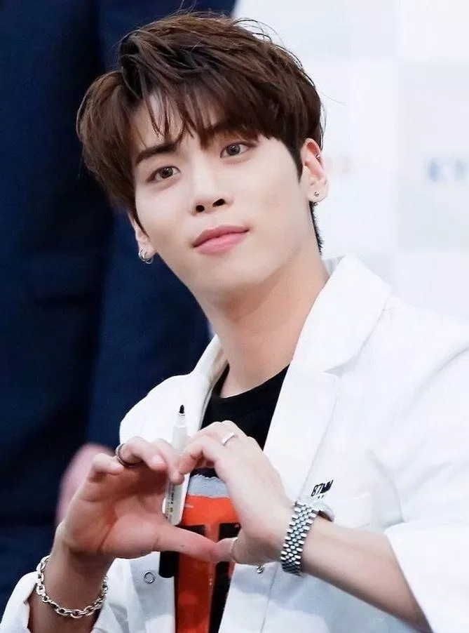 Jonghyun (SHINee) là một trong những giọng ca xuất sắc nhất K-Pop. (Nguồn: Internet)