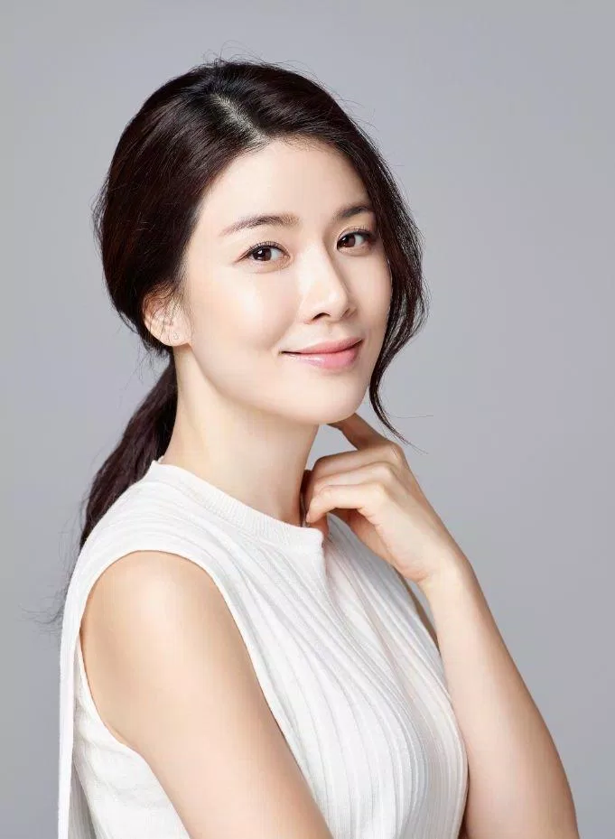 Lee Bo Young là tiêu chuẩn cho vẻ đẹp Hàn Quốc ( nguồn: internet)