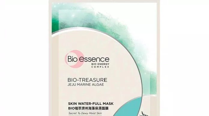 Mặt nạ Bio Essence Jeju Marine Algae Skin Water Full Mask với chiết xuất từ tảo biển và nước khoáng Jeju nuôi dưỡng da ( Nguồn: internet)