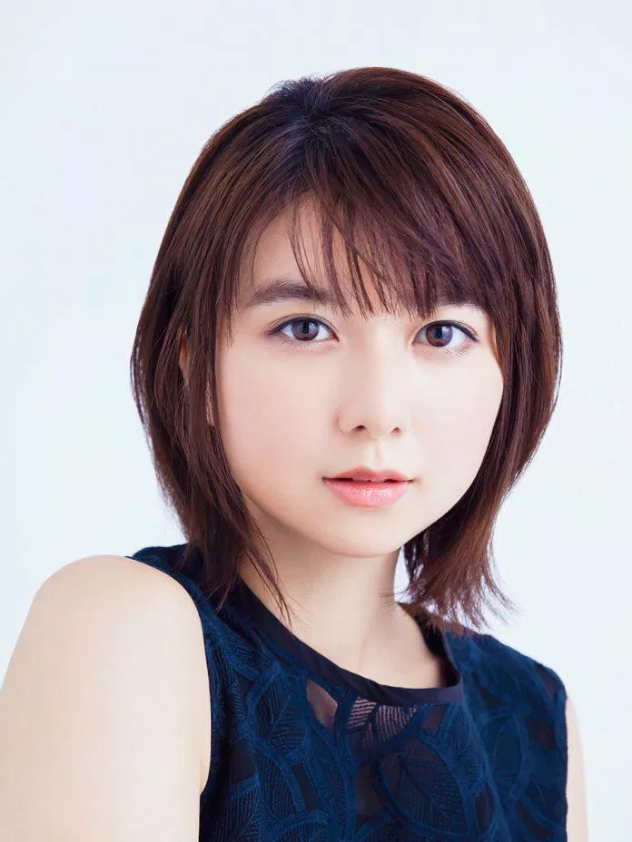 Kamishiraishi Moka đứng hạng 9 với 191 lượt bình chọn từ người hâm mộ. Nữ diễn viên sinh năm 2000 vừa bỏ túi 2 bộ phim mới trong năm 2021. (Nguồn: Internet)