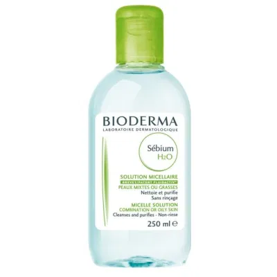 Nước tẩy trang Bioderma Sébium H2O Micellar Water (chai màu xanh) (ảnh: internet)