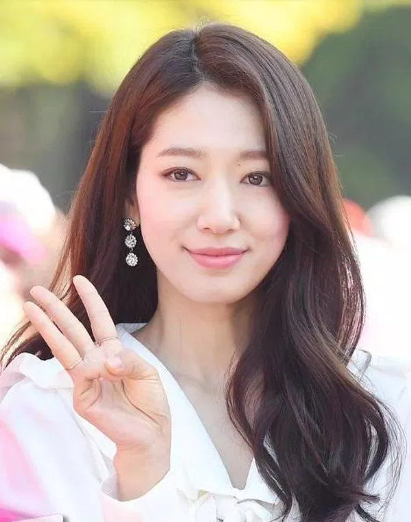 Park Shin Hye khá cởi mở về hoàn cảnh gia đình khó khăn của mình trong quá khứ (Ảnh: Internet).