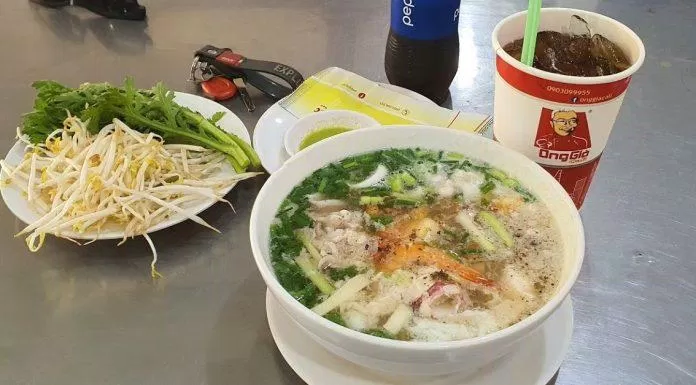 Quán Hủ Tiếu Mực Ông Già Cali (Nguồn: BlogAnChoi)