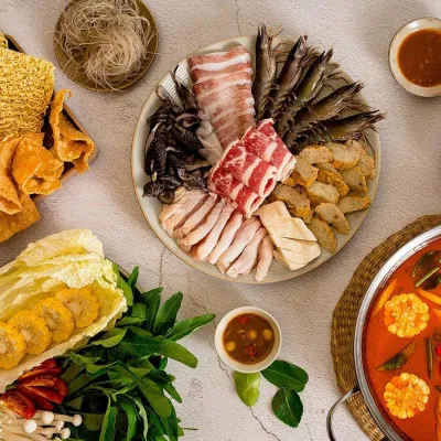 Koh Yam - Thái kitchen & Dessert luôn tuyển chọn