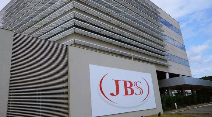 Vụ tấn công vào JBS đã gây chấn động cả thế giới (Ảnh: Internet).