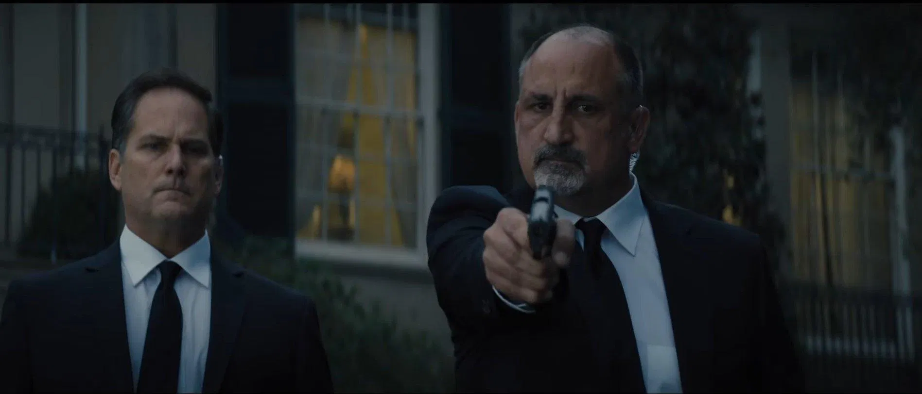 Các phân cảnh hành động trong phim Hồi sinh kí ức. (Ảnh: Internet)