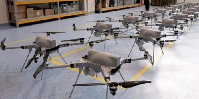 Drone có thể liên kết với nhau thành một đội quân tác chiến (Ảnh: Internet). Drone có thể liên kết với nhau thành một đội quân tác chiến (Ảnh: Internet).