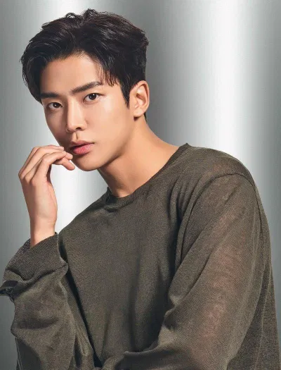 Phim ảnh mới thật sự là lĩnh vực giúp Rowoon thành công, chứ không phải là idol (Ảnh: Internet). Phim ảnh mới thật sự là lĩnh vực giúp Rowoon thành công, chứ không phải là idol (Ảnh: Internet).