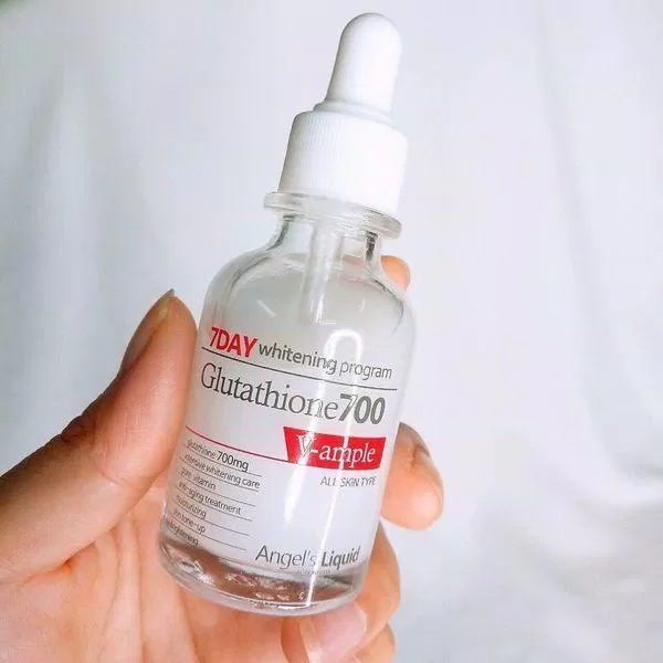 Serum dưỡng da Angel’s Liquid 7 Day Whitening Program Glutathione hỗ trợ làm sáng và đều bề mặt da từ Glutathione ( Nguồn: internet)